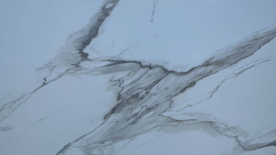 OLK1003G Calacatta Gold Νέα Συλλογή Vain To Full Body Τυπωμένο Πλακάκι Χαλαζία Τεχνολογία Εκτύπωσης Inkjet HD